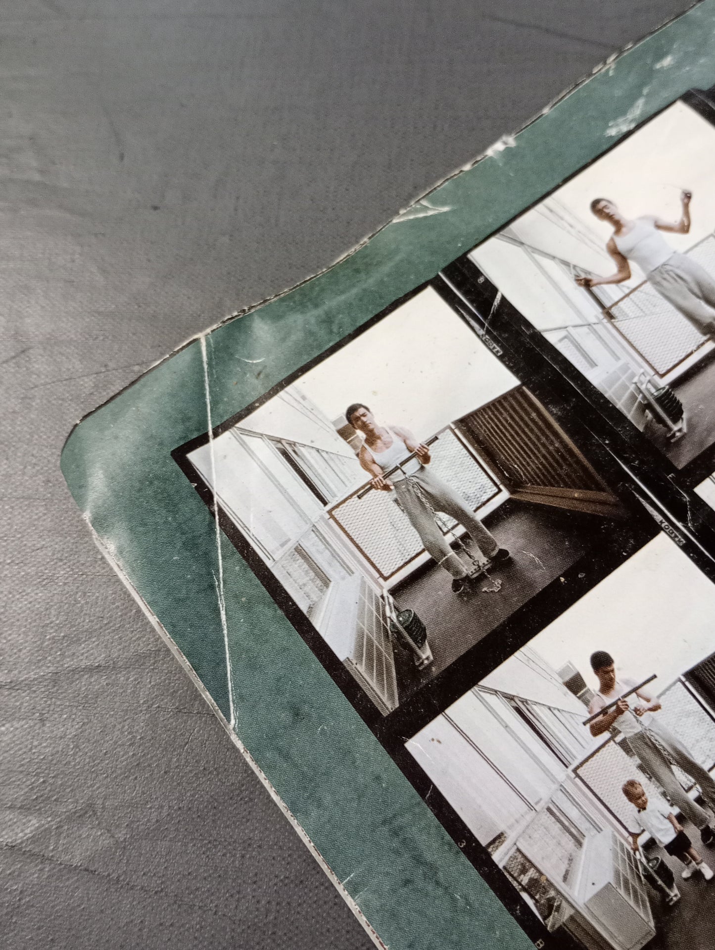 BRUCE LEE FOREVER SPECIAL ISSUE