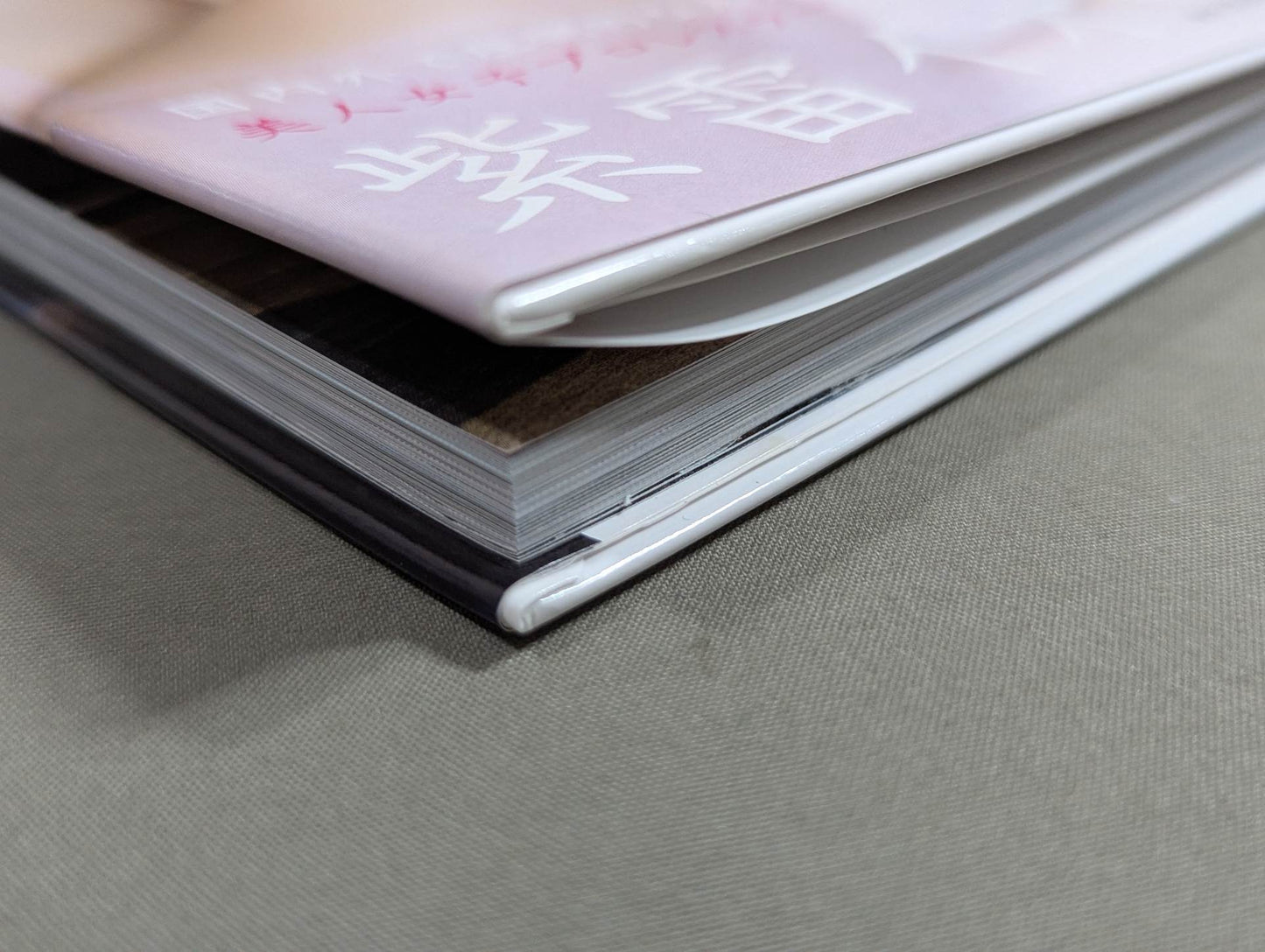 【Io Shirai (Iyo Sky) hand signed autograph 】 Io Shirai (Iyo Sky) first photo Collection "Real Face"