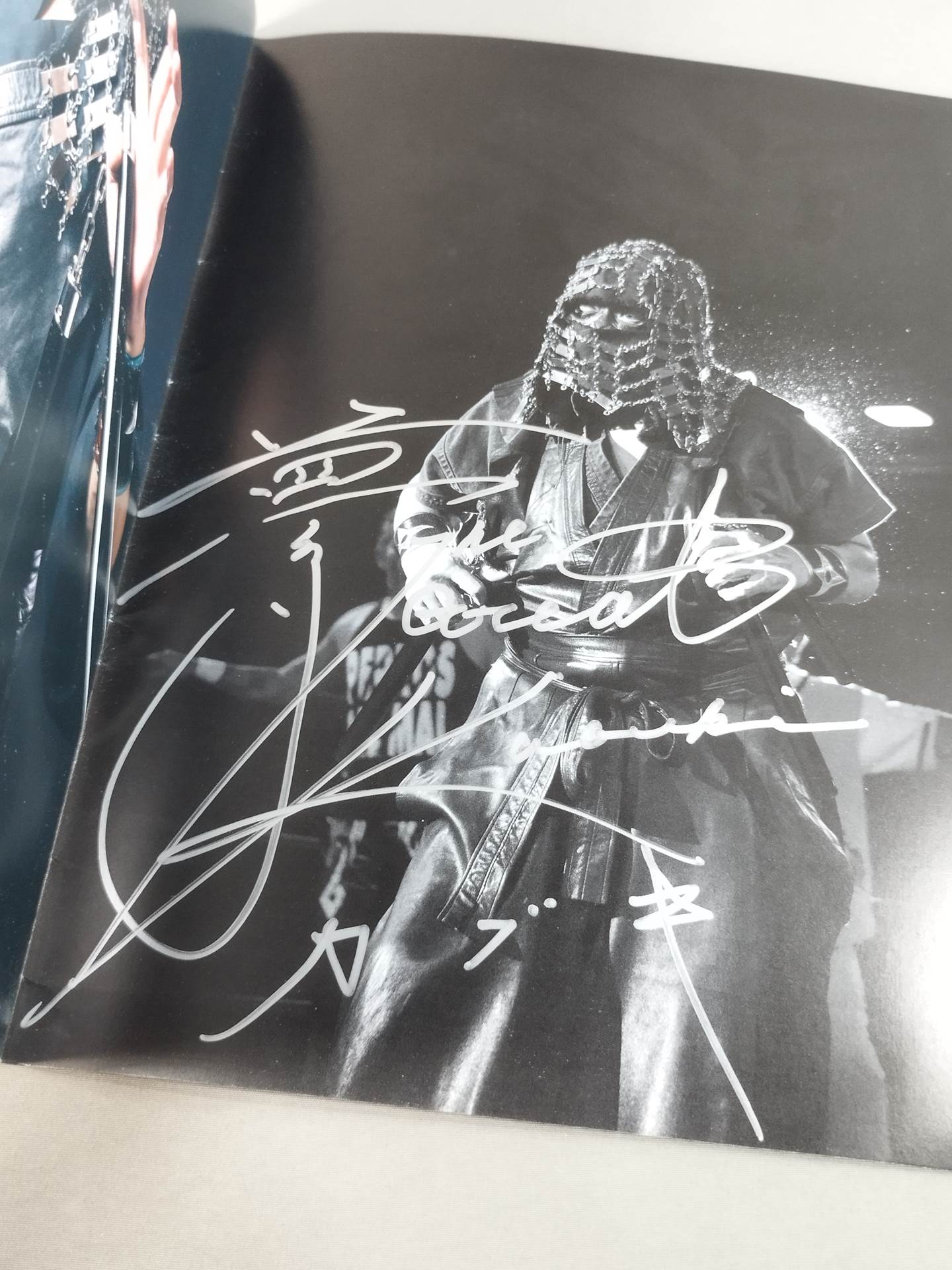 【Hand Signed Autograph】 Fight Album(1) The Great Kabuki