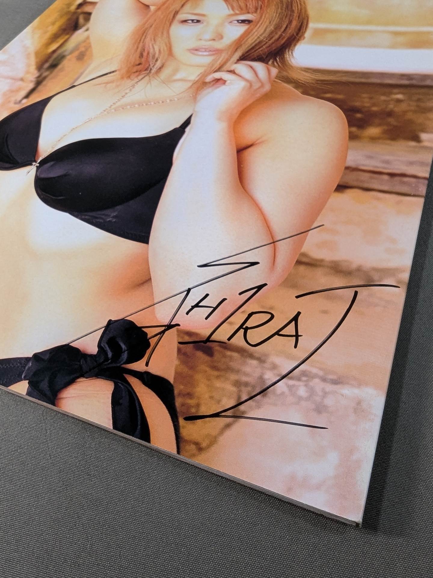 【紫雷イオ 直筆サイン入り】FOTOLIBRE de Mascara Numero.38