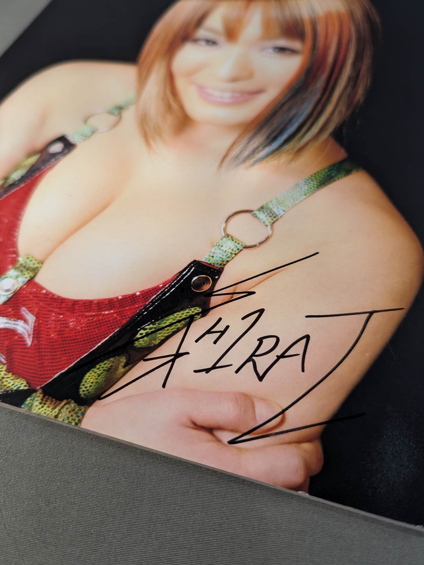 【紫雷イオ 直筆サイン入り】FOTOLIBRE de Mascara Numero.29
