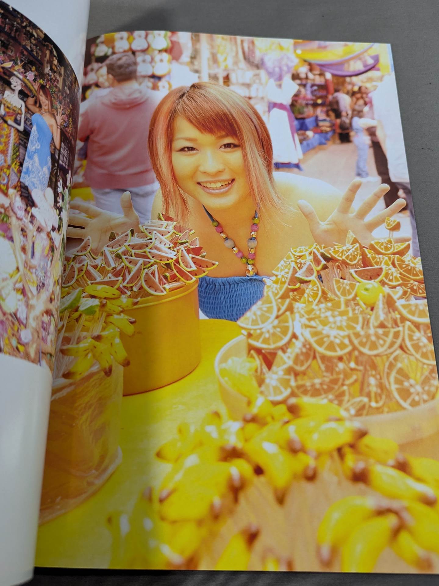 【紫雷イオ 直筆サイン入り】FOTOLIBRE de Mascara Numero.29