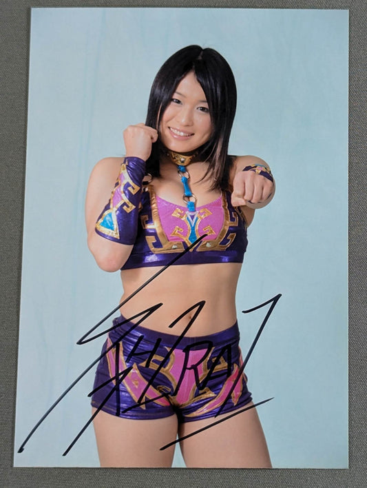 紫雷イオ 直筆サイン入り ブロマイド(C-2)