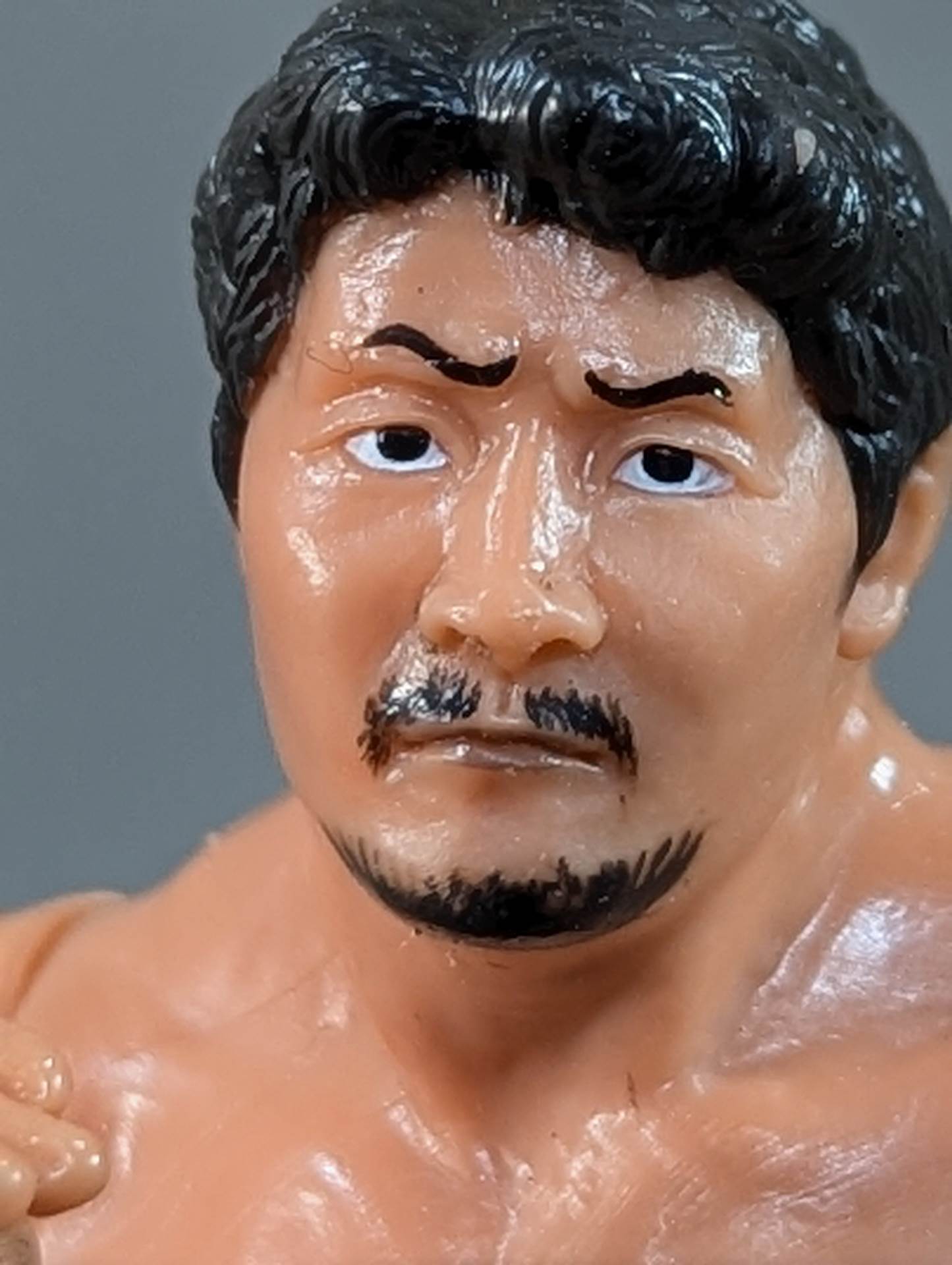 Akira Maeda (red wristband)