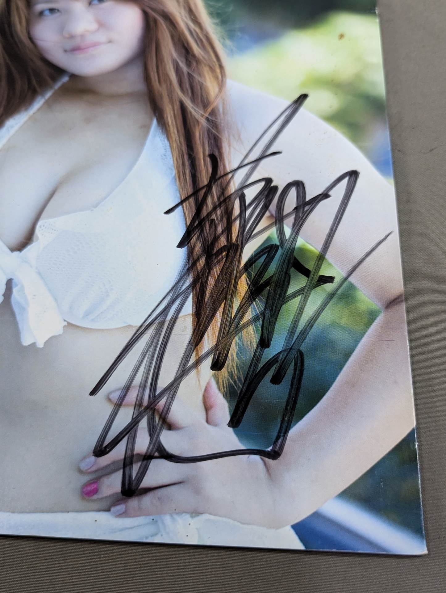 【直筆サイン入り】 中森華子 写真集 HANAKO