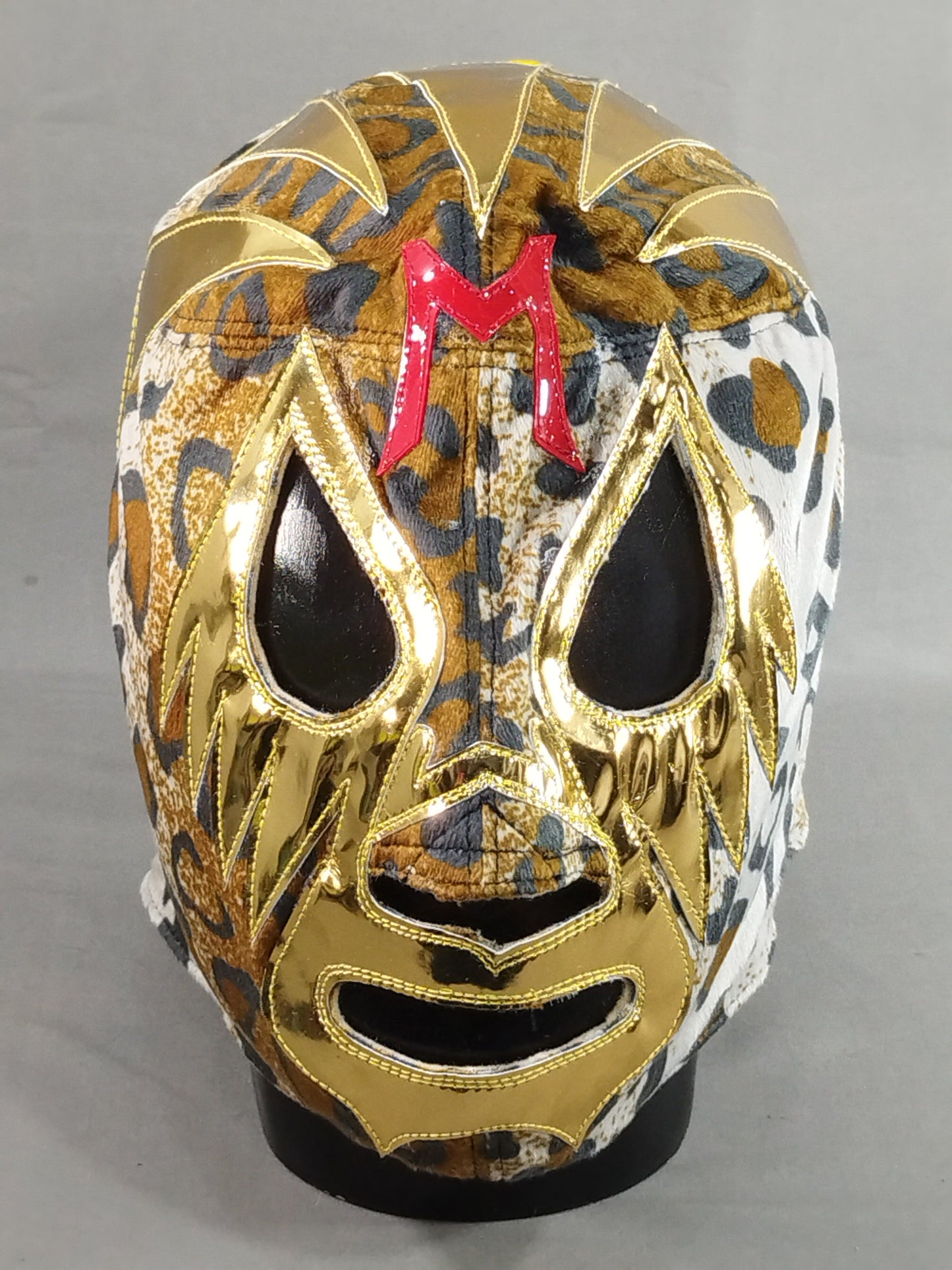 Mil Mascaras