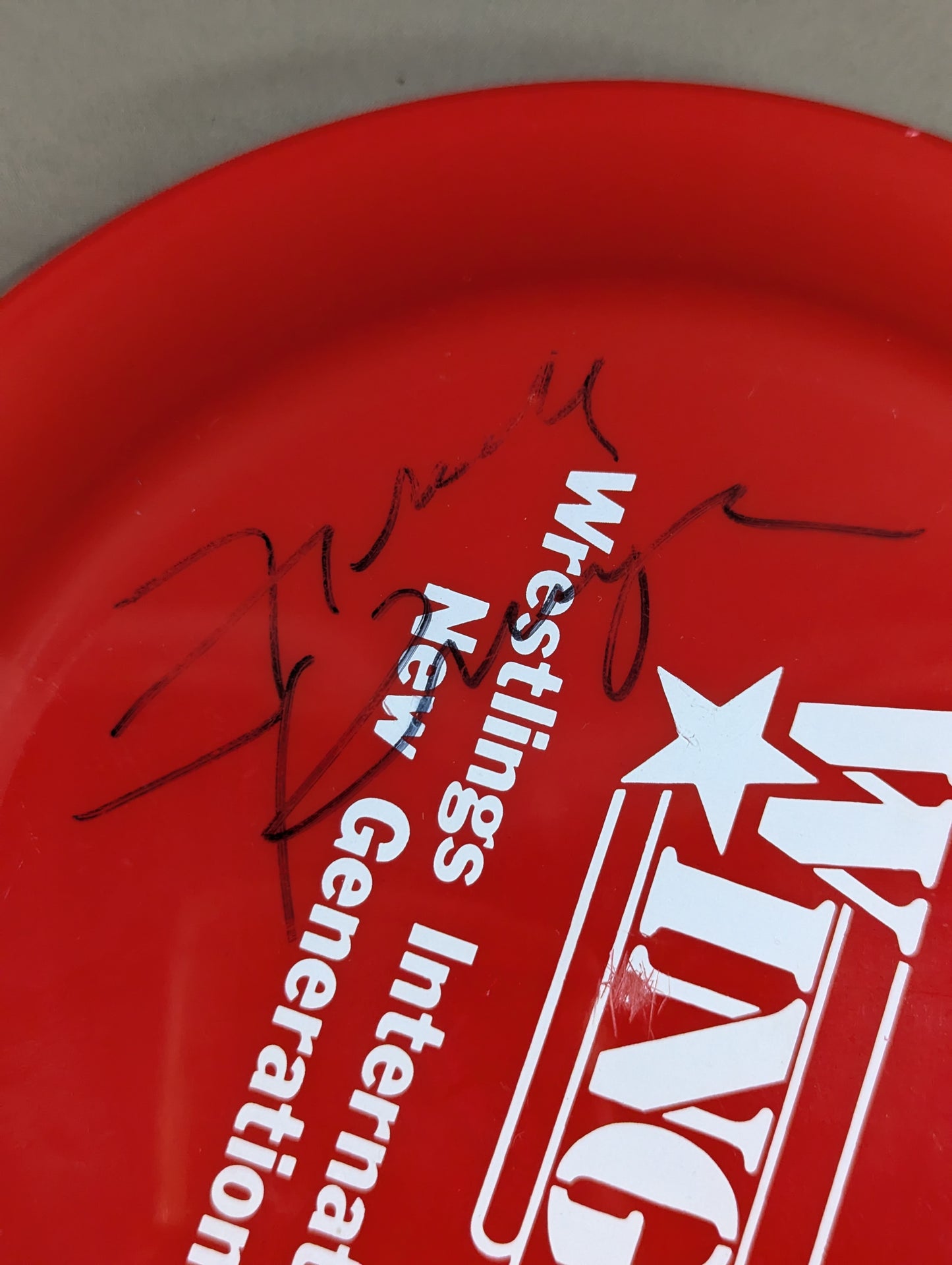 【フレディ・クルーガー 直筆サイン入り】W☆ING フリスビー(レッド×ホワイト)