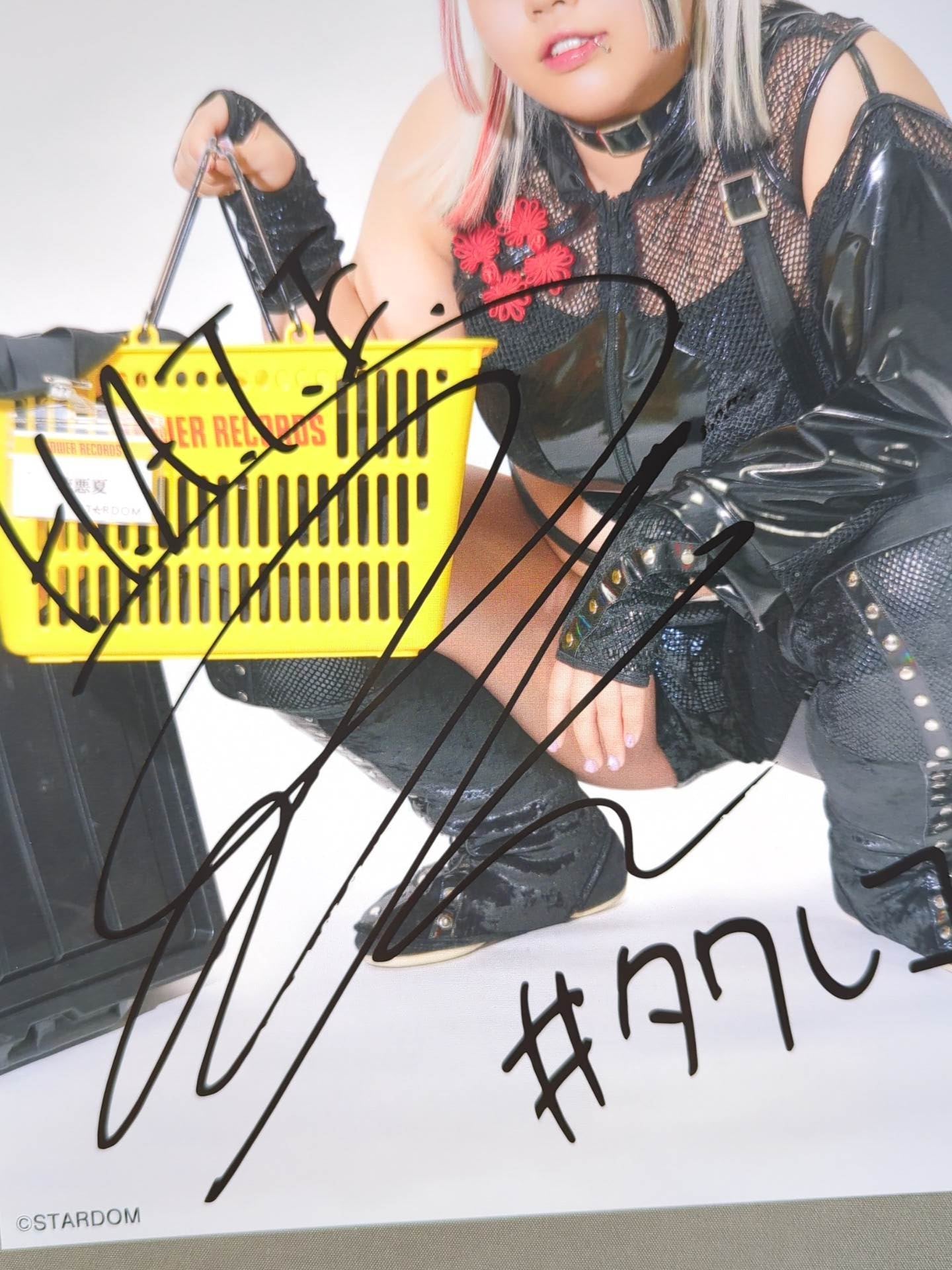 琉悪夏 スターダム×TOWER RECORDS 2024 Ver.2 ポートレート