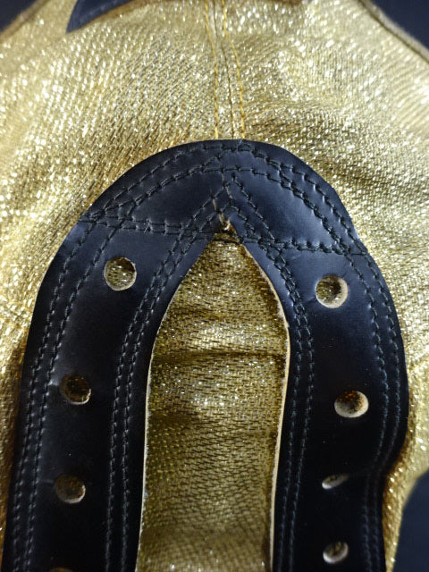Mil Mascaras