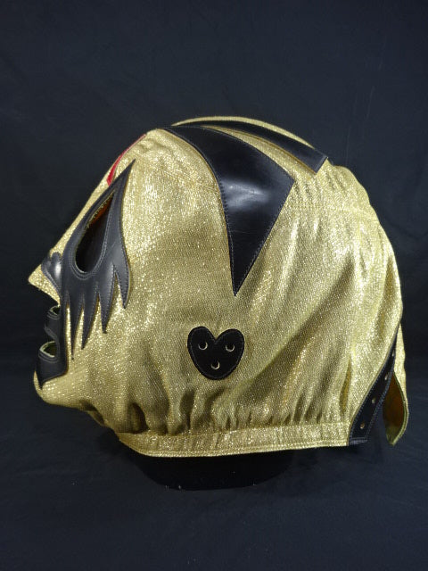 Mil Mascaras