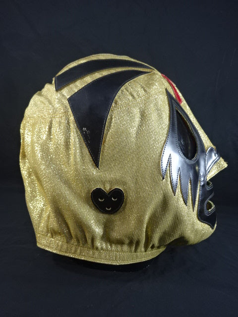 Mil Mascaras