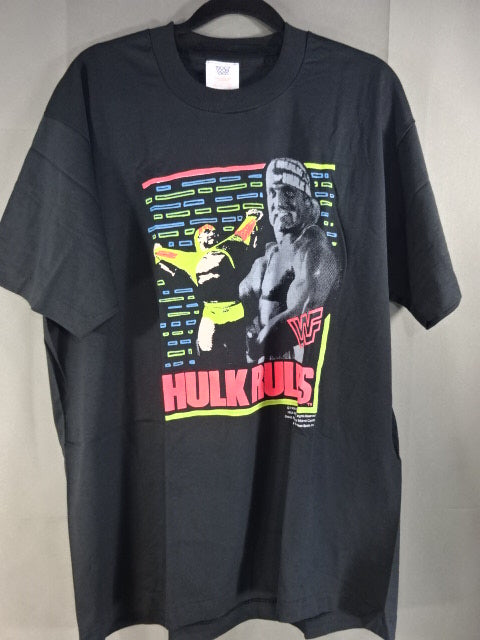 信頼も高い ハルク・ホーガン「HULK 闘道館 – RULES」Tシャツ(発光プリント) スポーツ選手