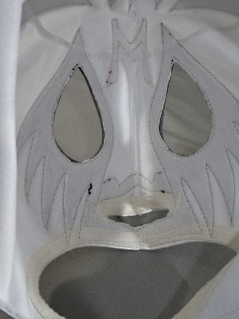Mil Mascaras
