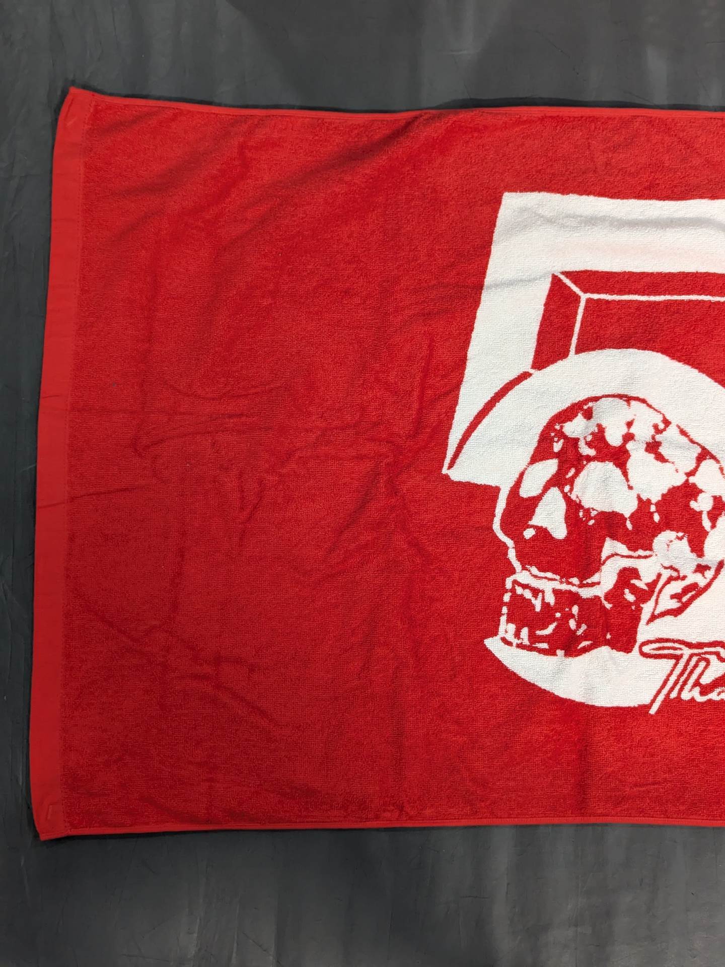 Atsushi Onita  50th Anniversary Design Bath Towel