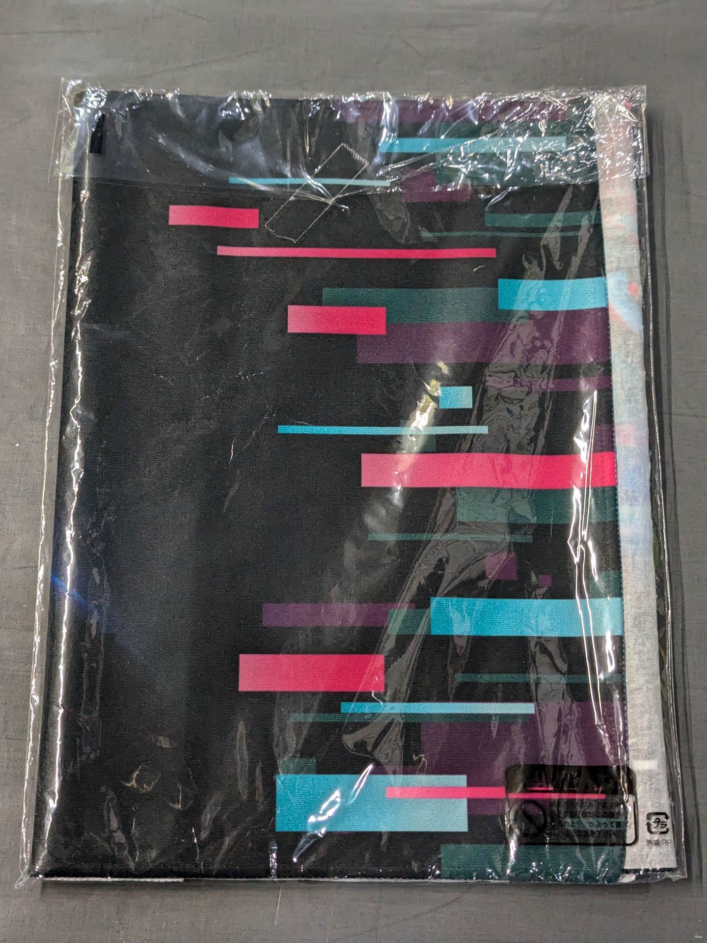 K-1 WORLD MAX -Wolf- Face Towel