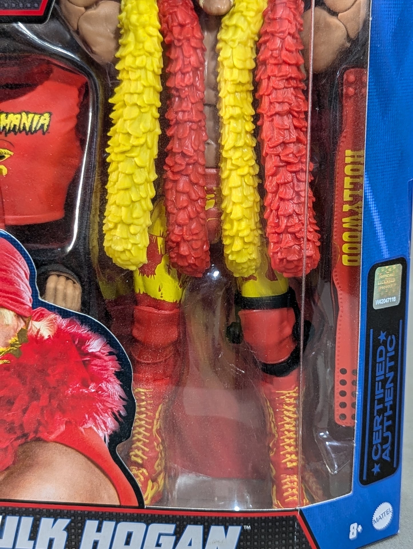 Hulk Hogan (red sunglasses)
