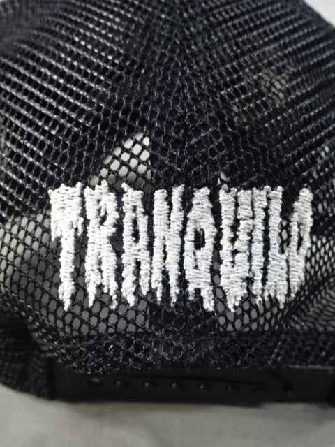 L・I・J「TRANQUILO」メッシュキャップ(ブラック×シルバー)
