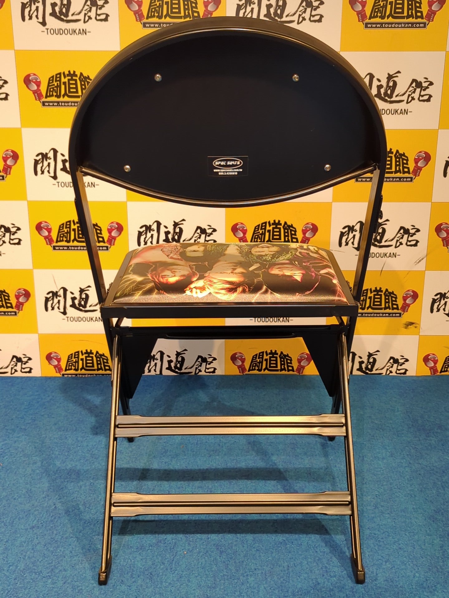 ★ Royal Seat Purchase Privilege ★ Wrestle Kingdom 12 Limited Chair