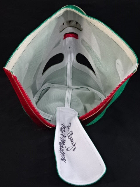 Mil Mascaras