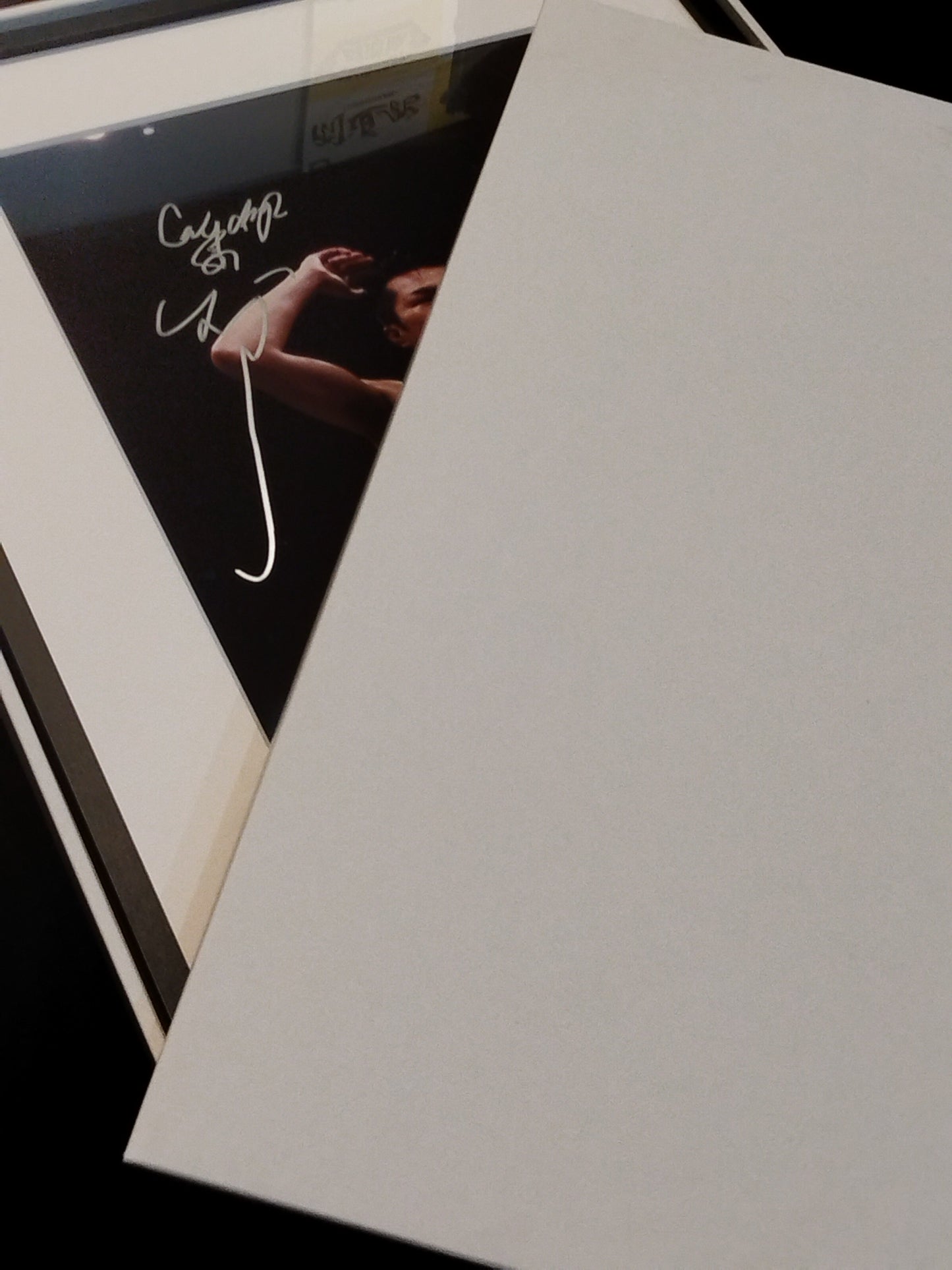 【hand signed autograph】 Joichiro Tatsuyoshi Boxing Magazine Photo Frame