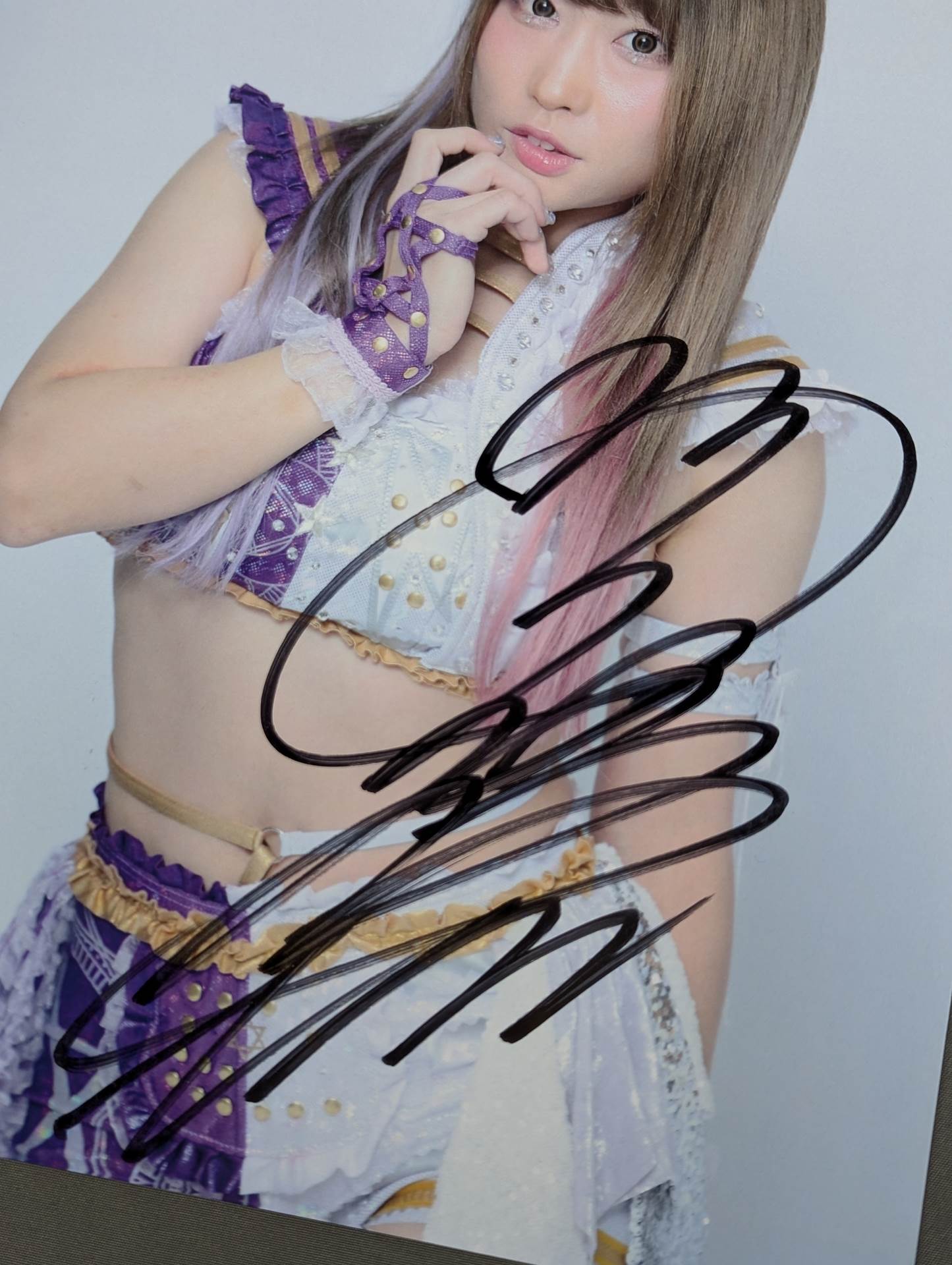 中野たむ 直筆サイン入り スターダムポートレート(S-9)