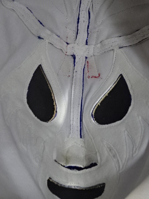 Mil Mascaras