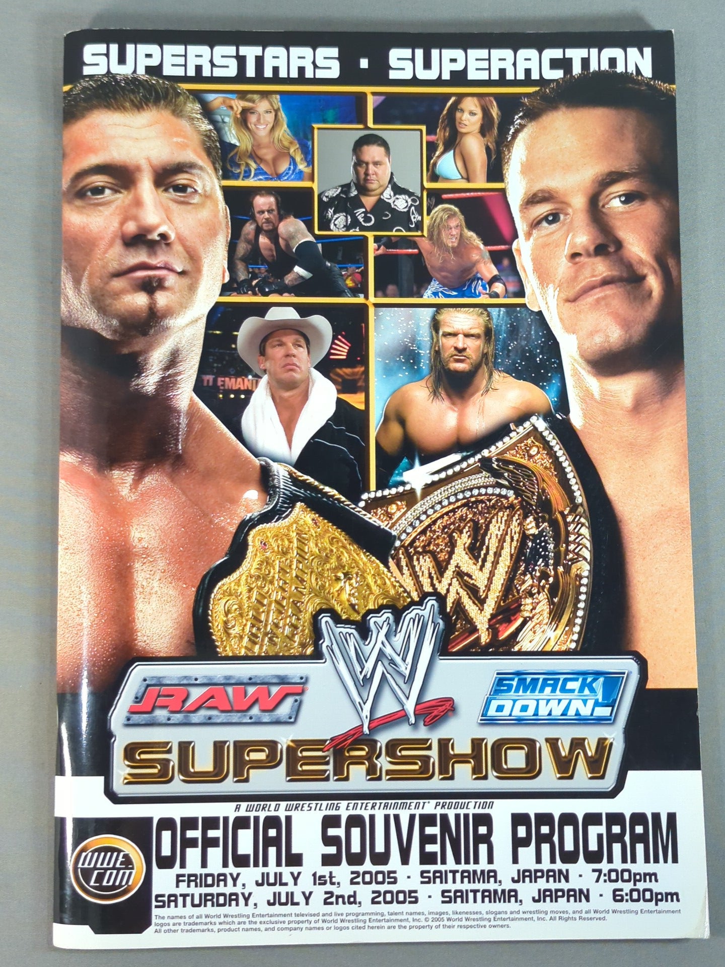 WWE SUPERSHOW OFFICIAL SOUVENIR PROGRAM 2005