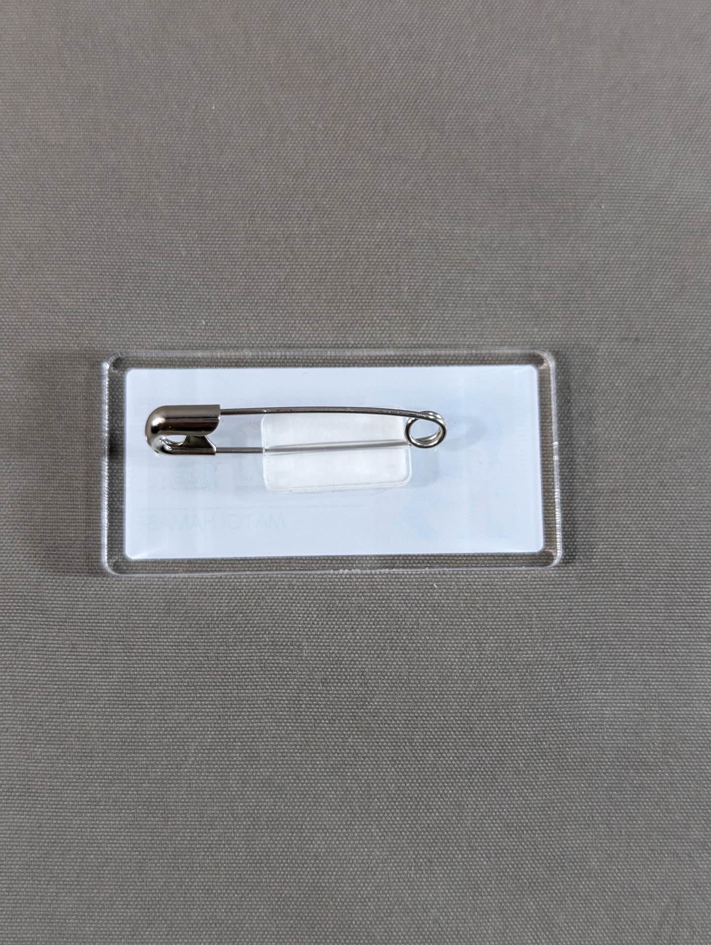 Hamabe Outfit Random Name Tag Style Badge