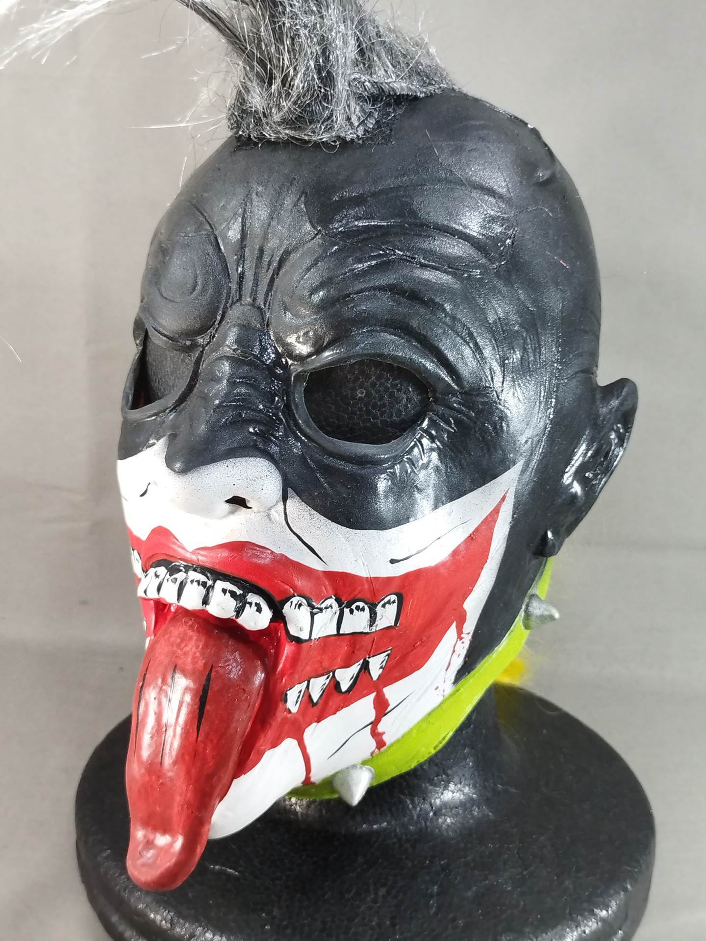 Psycho Crown