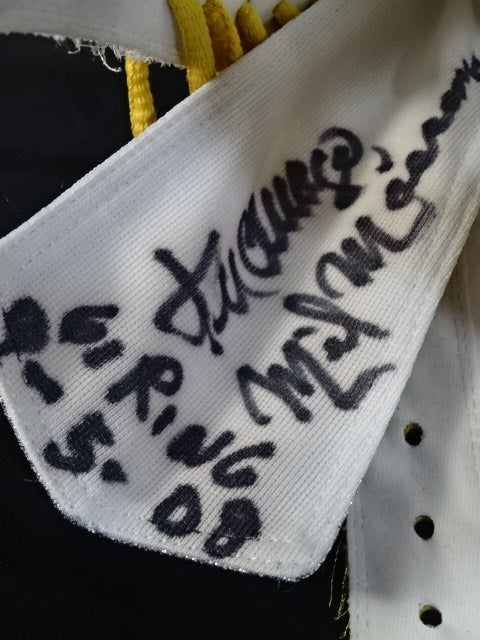 Mil Mascaras