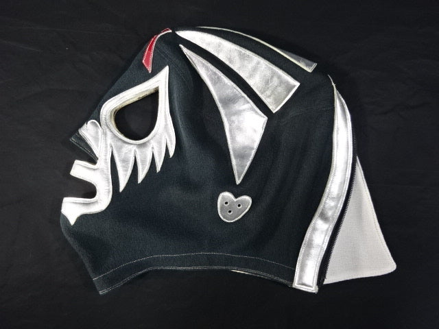 Mil Mascaras