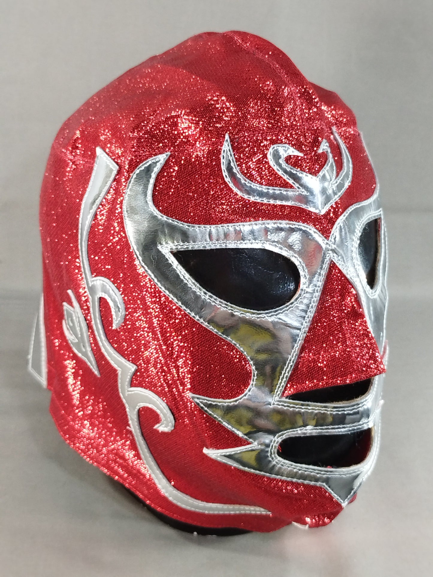 Mil Mascaras