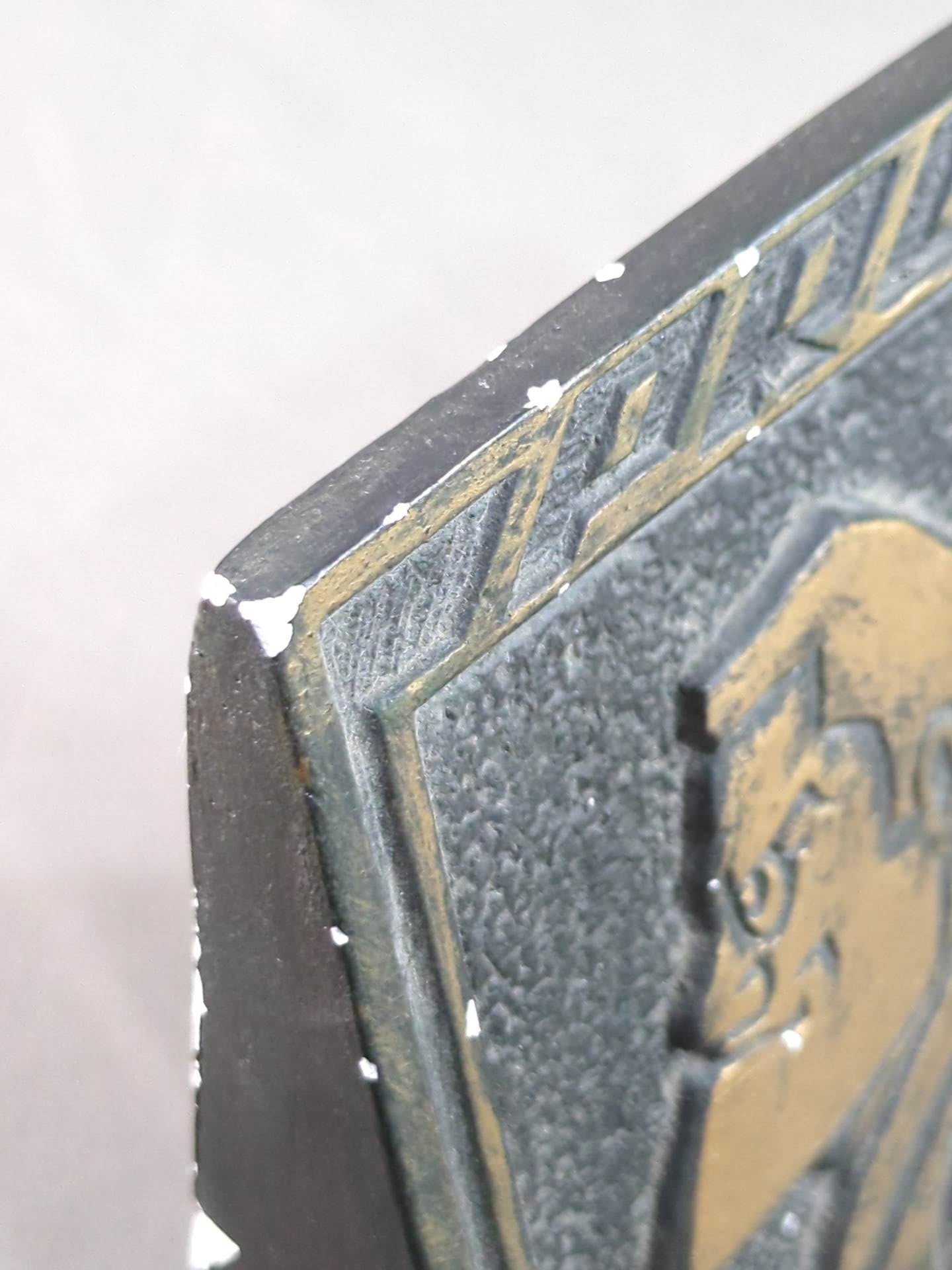 Antonio Inoki Gypsum Stand