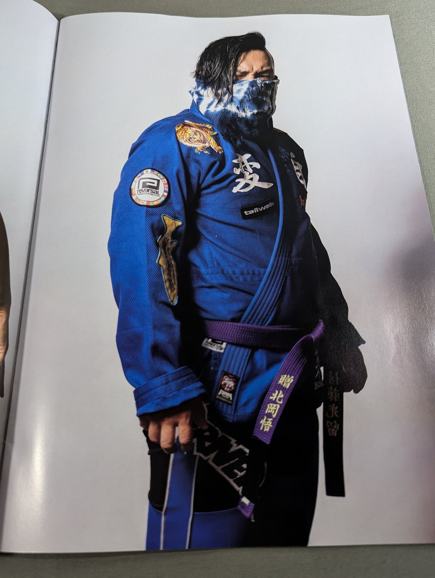 【直筆サイン入り】佐藤光留 写真集「月刊 佐藤光留」