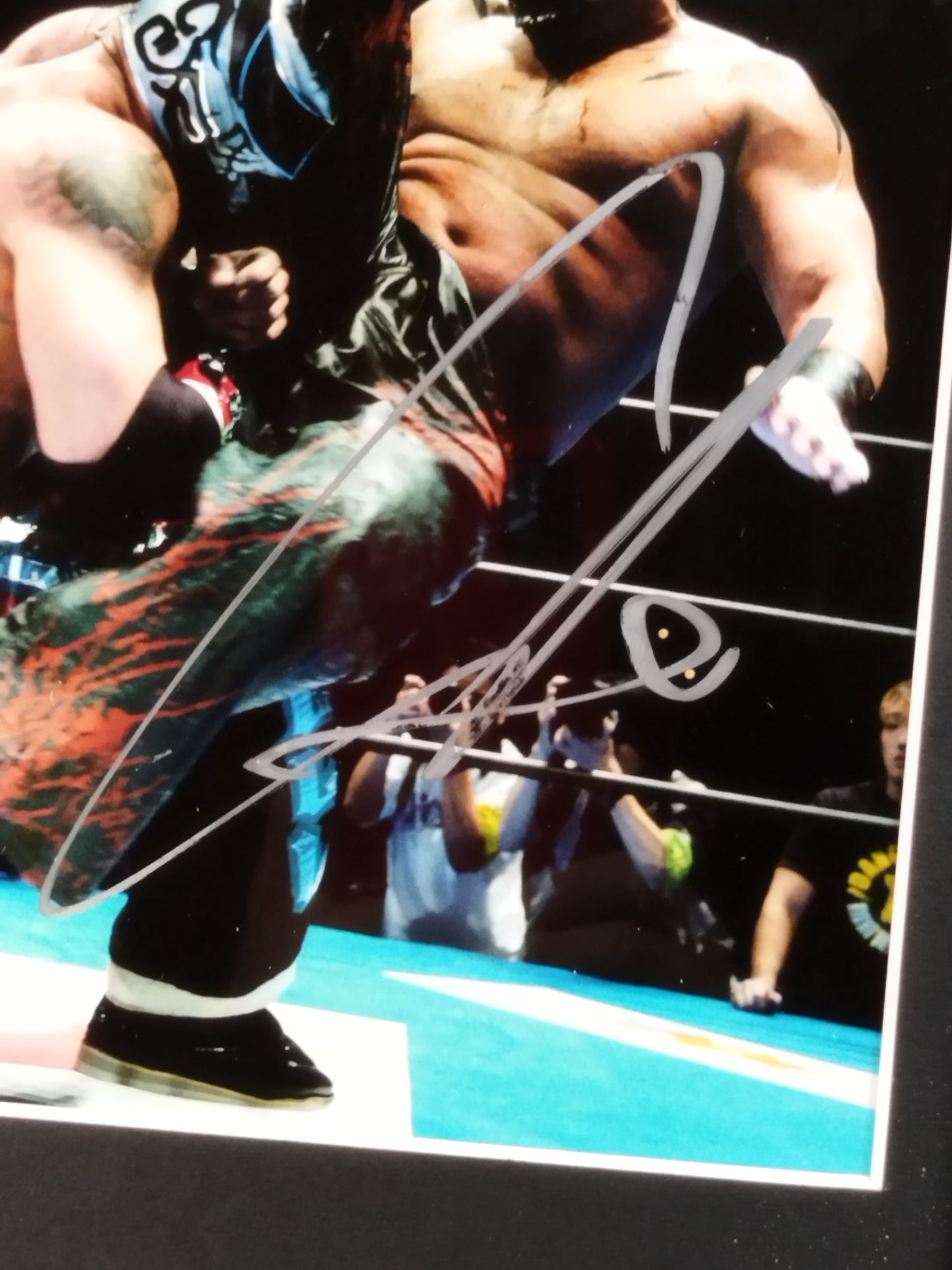 ★ Shining Wizard ★ Great Muta Hand signed autograph photo frame