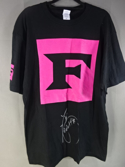 直筆サイン入り】藤田ミノル F Tシャツ①(ブラック×ピンク) – 闘道館