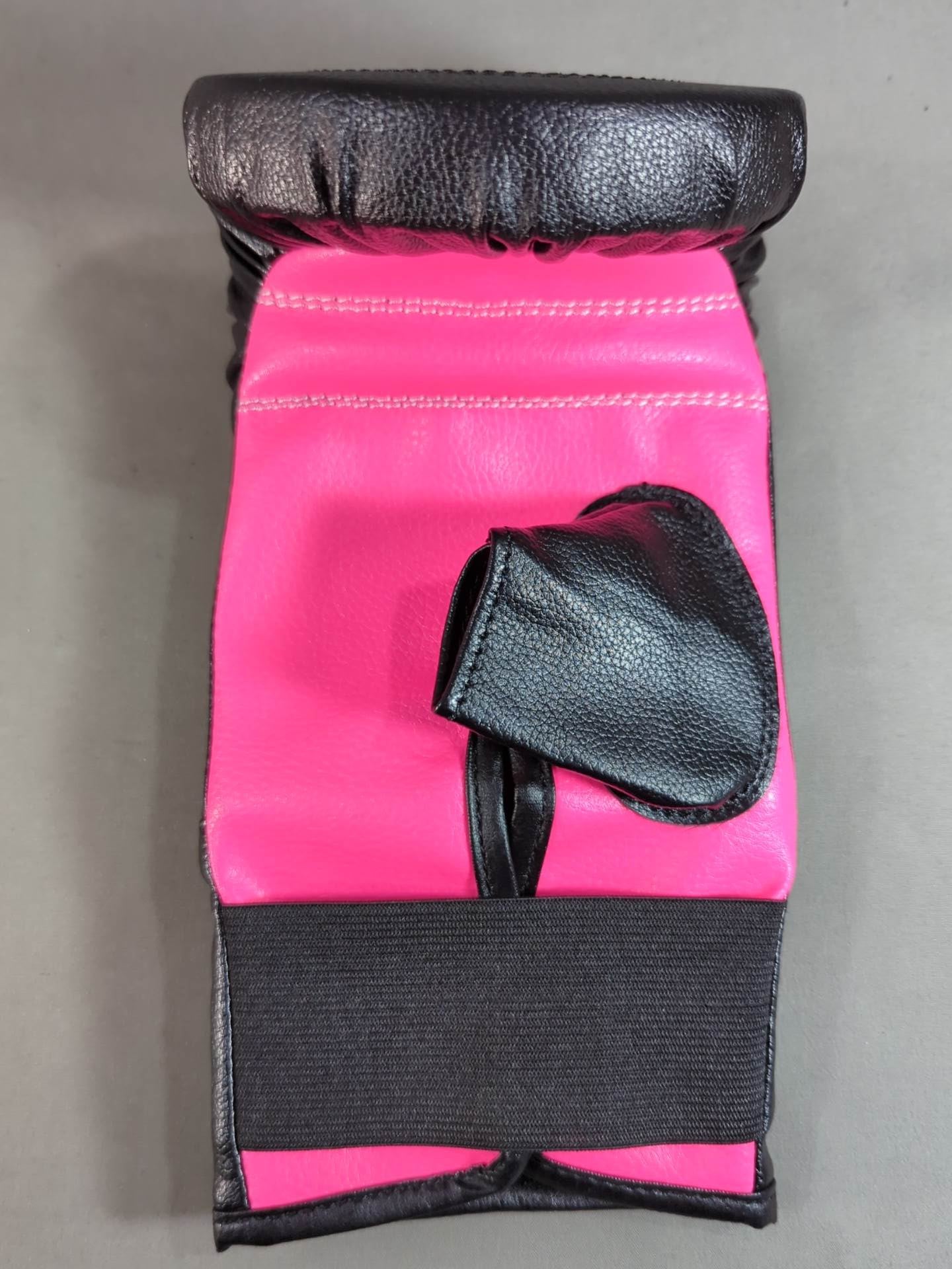 BODYMAKER Punching Gloves (1) (Black)