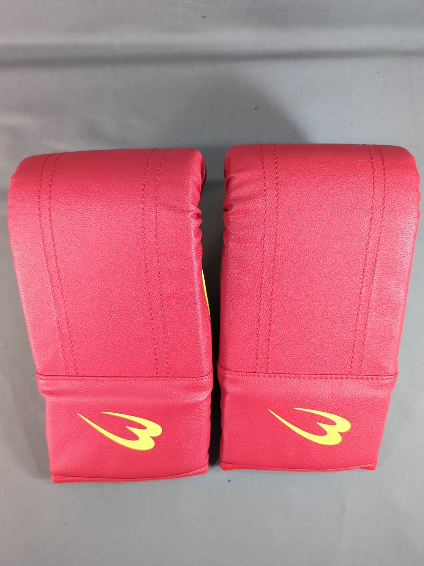 BODYMAKER Punching Gloves (2) (Red)