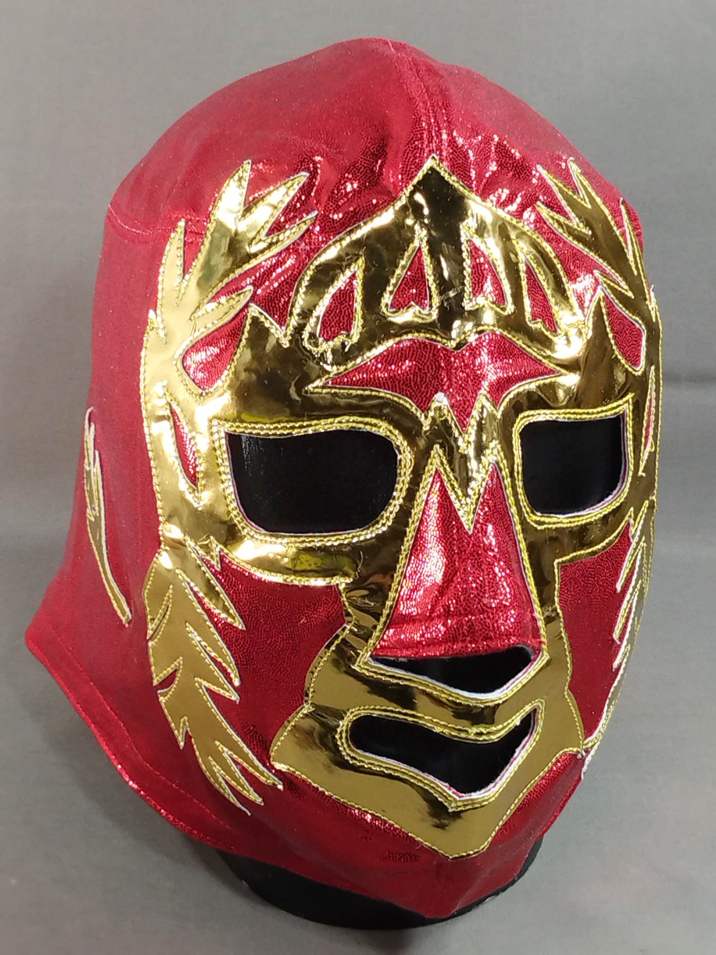 Mil Mascaras