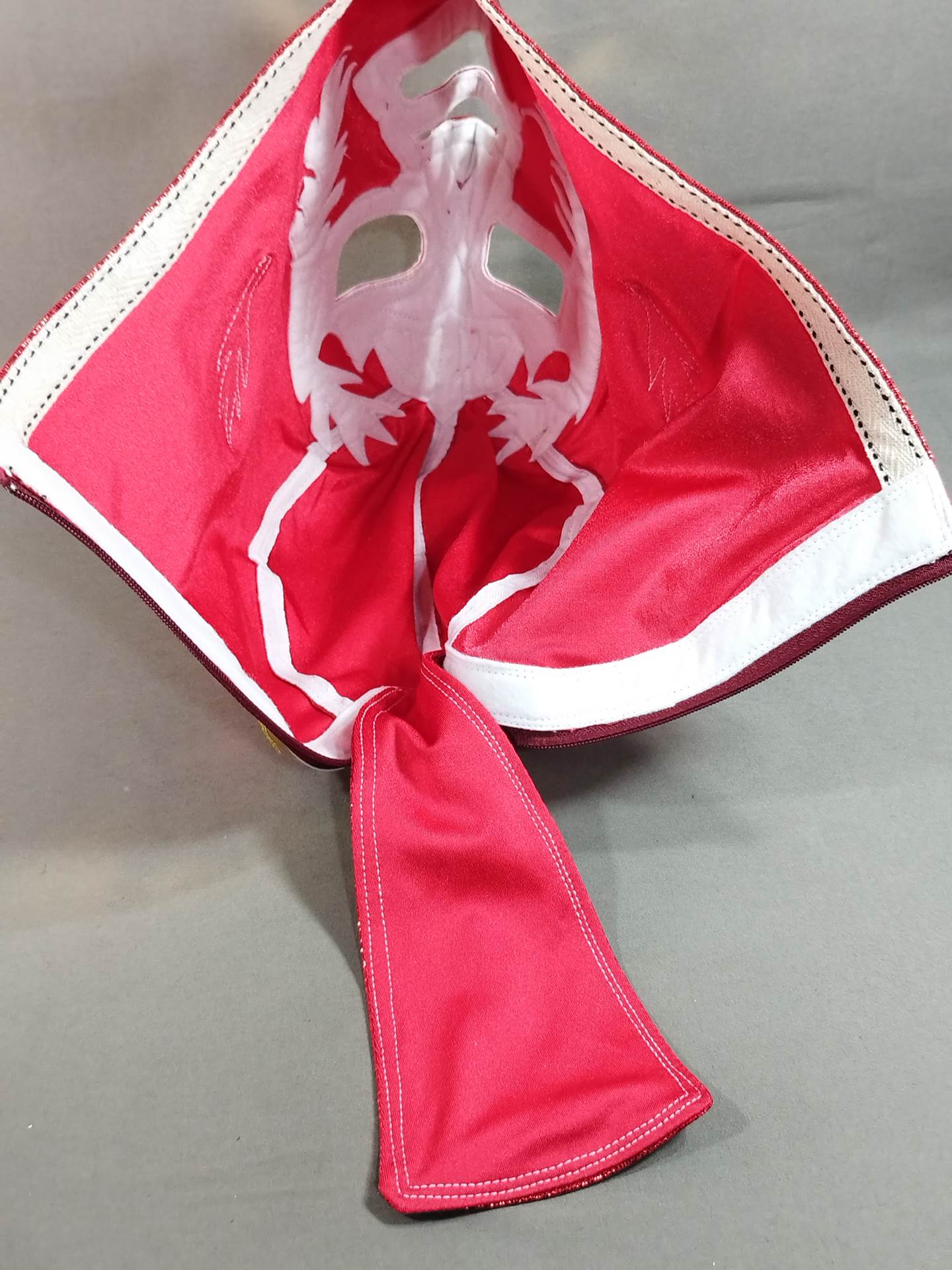 Mil Mascaras