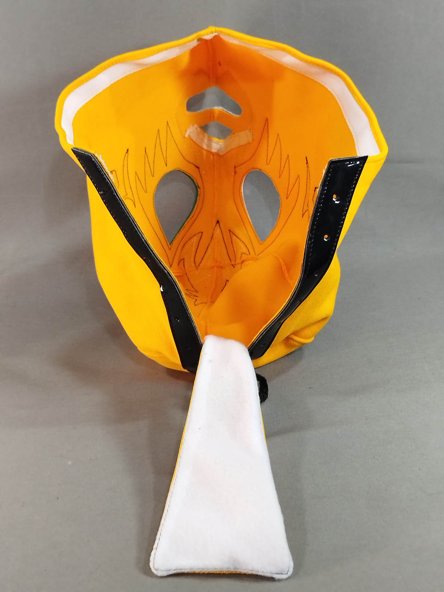 Mil Mascaras
