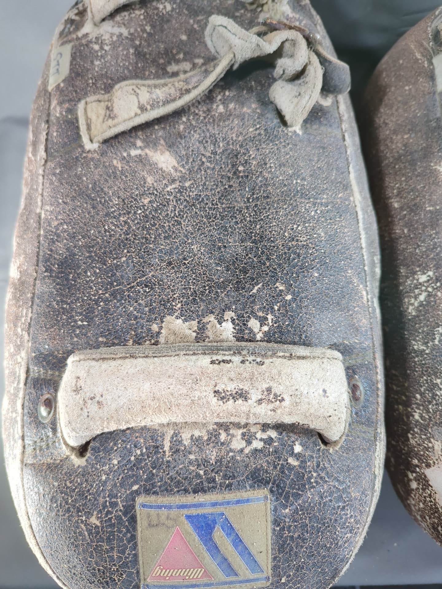 ★80's Vintage ★ Winning Kick Mitt