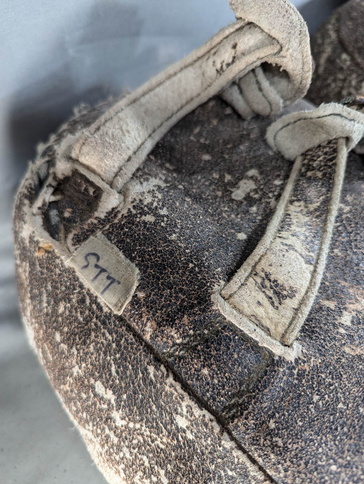 ★80's Vintage ★ Winning Kick Mitt