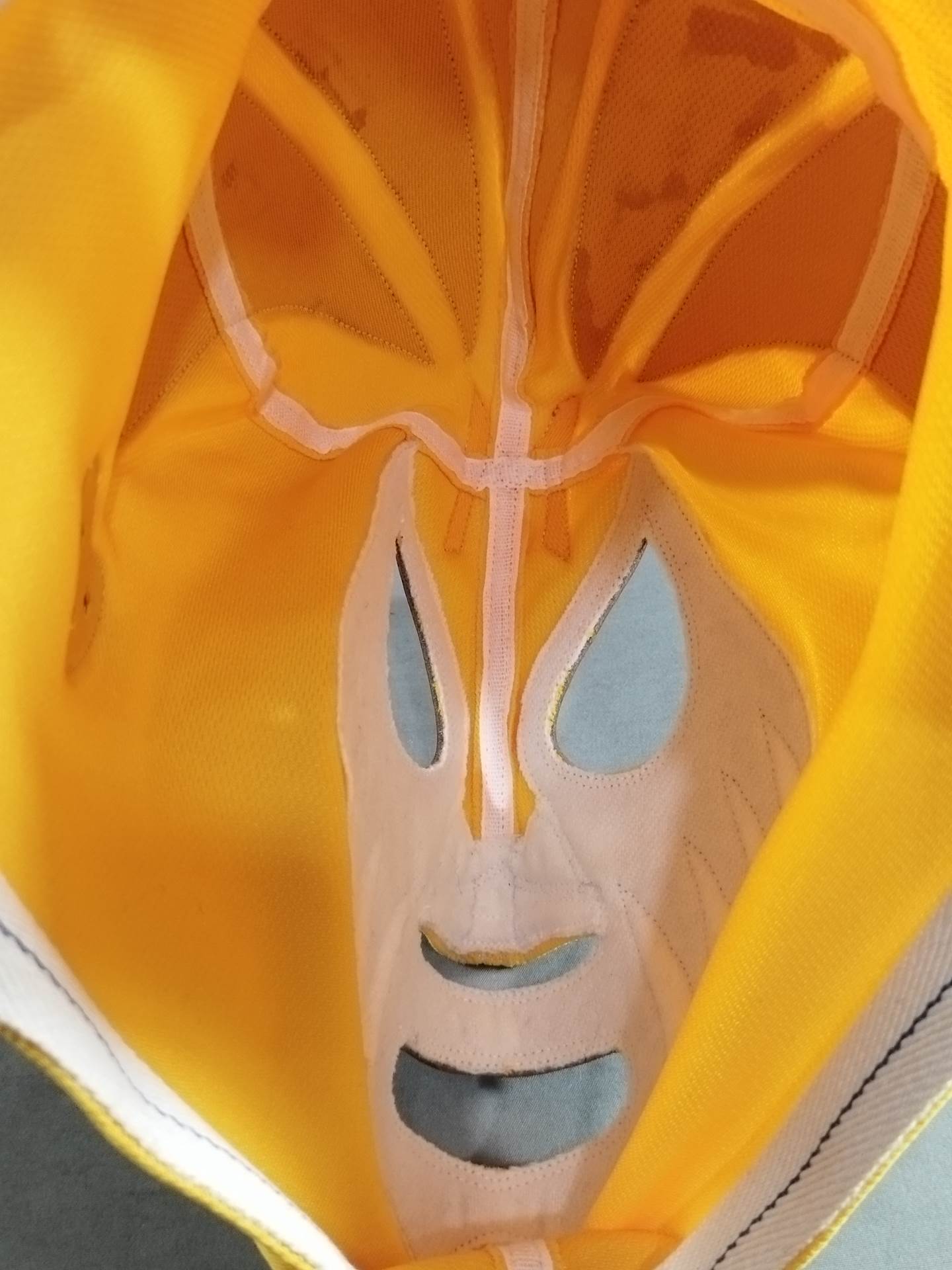 Mil Mascaras