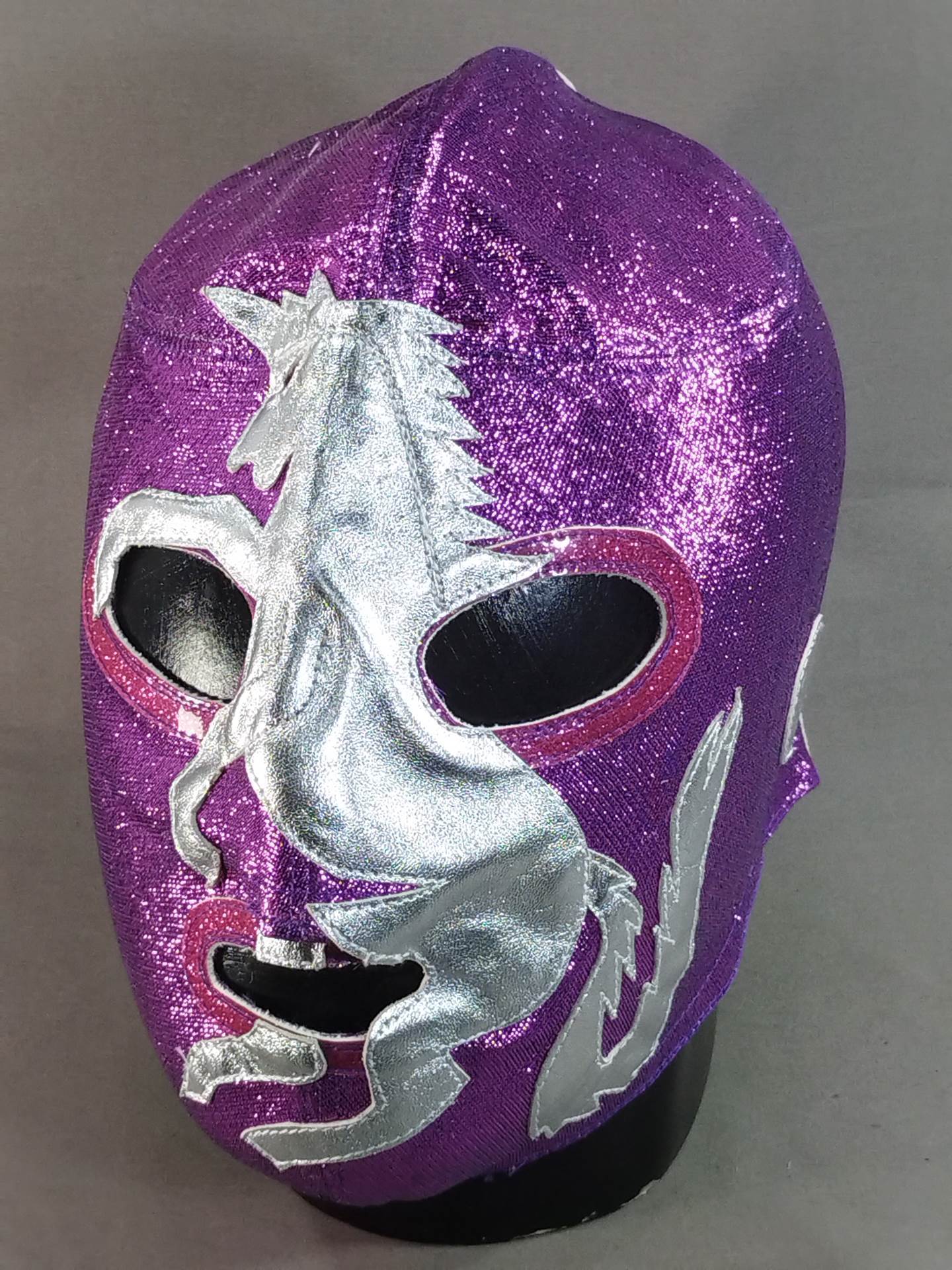 Mil Mascaras