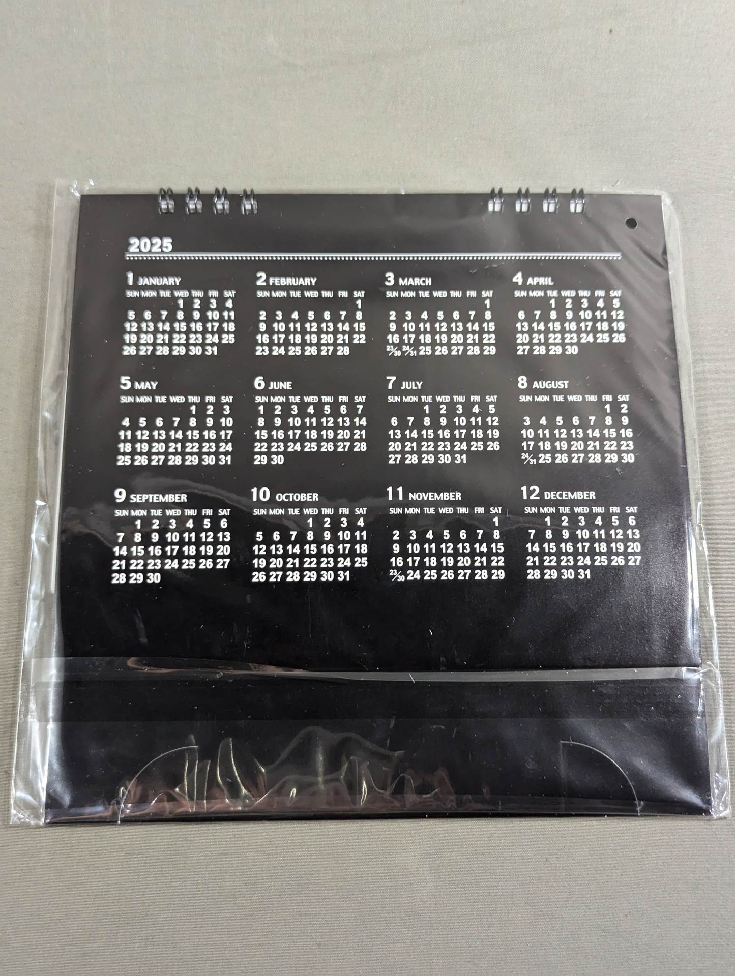 NOAH 2025 カレンダー