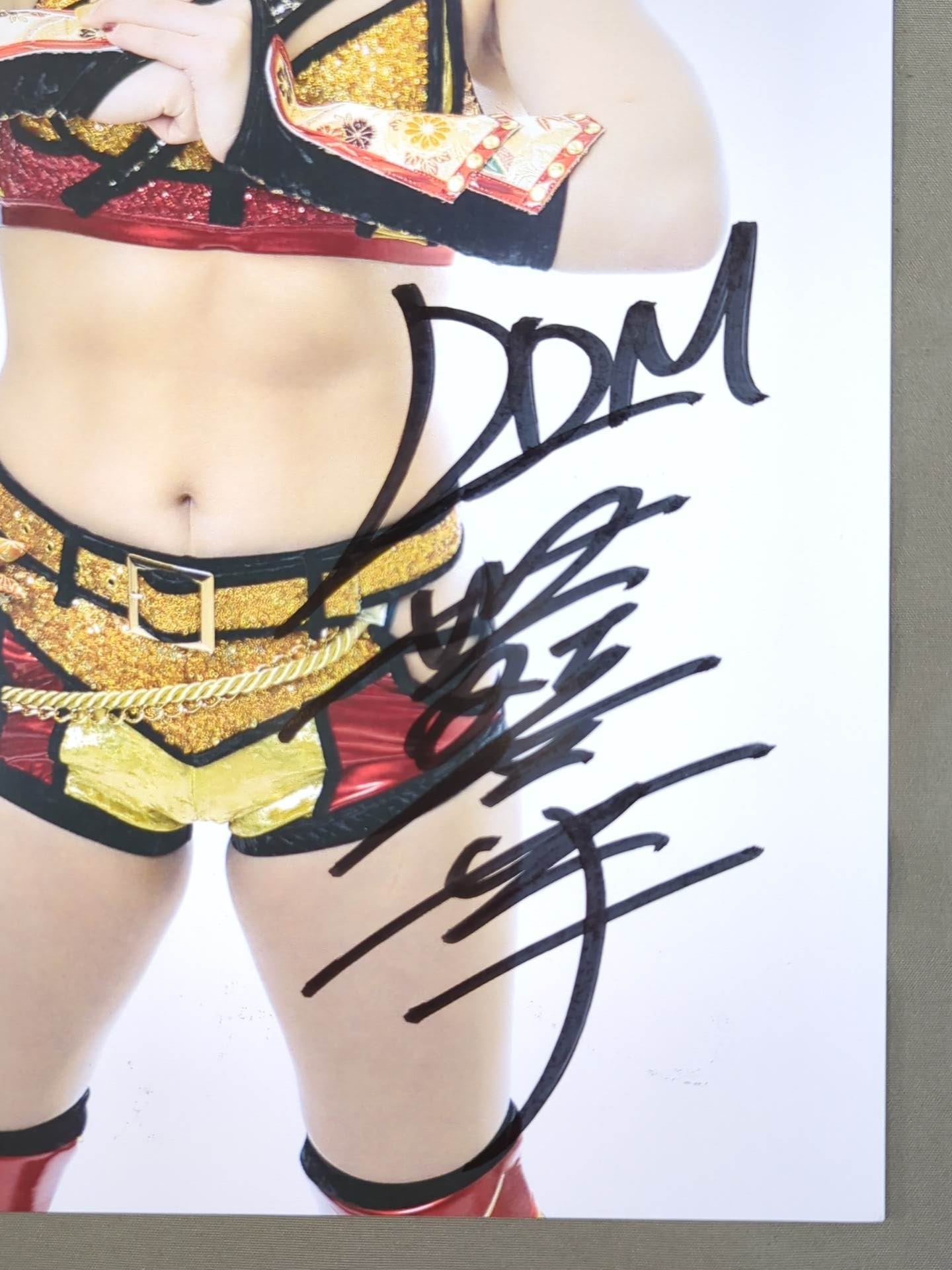 Maika hand signed autograph Starda Pro-Photo (P-4)
