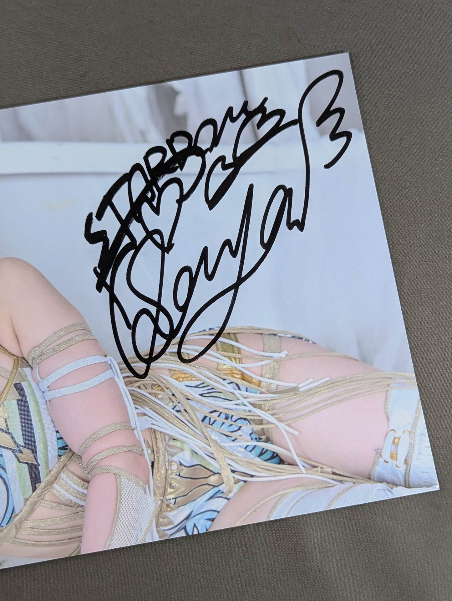 Saya Kamitani SPG Lying Pro-Photo