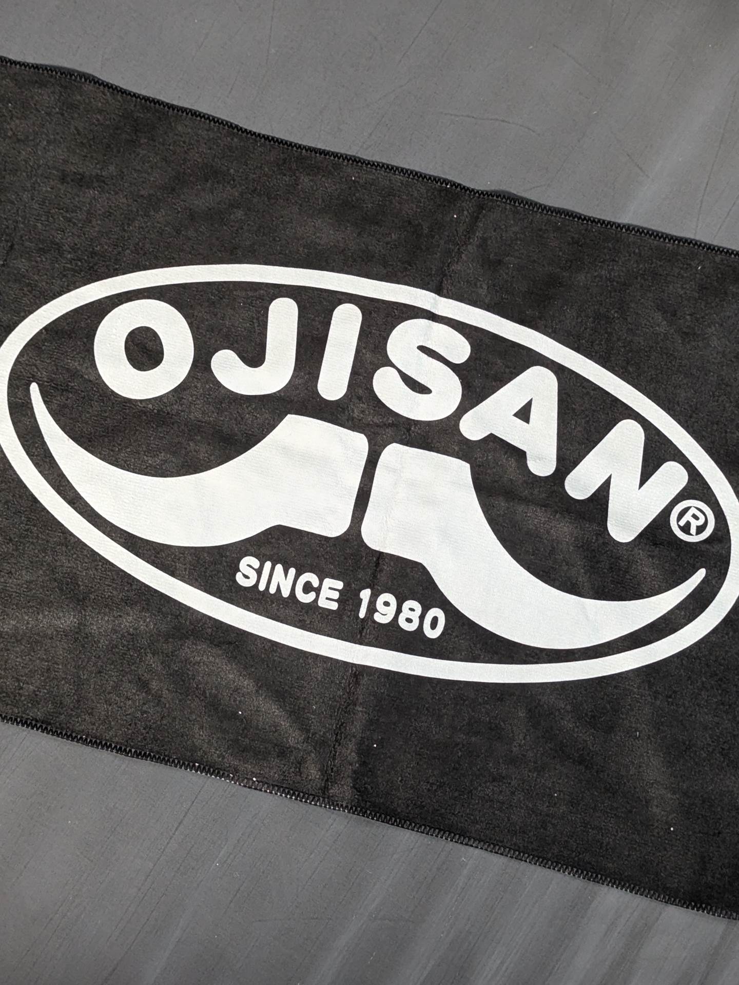 ★OJISAN SPORTS製★ スーパー・ストロング・マシン スポーツタオル
