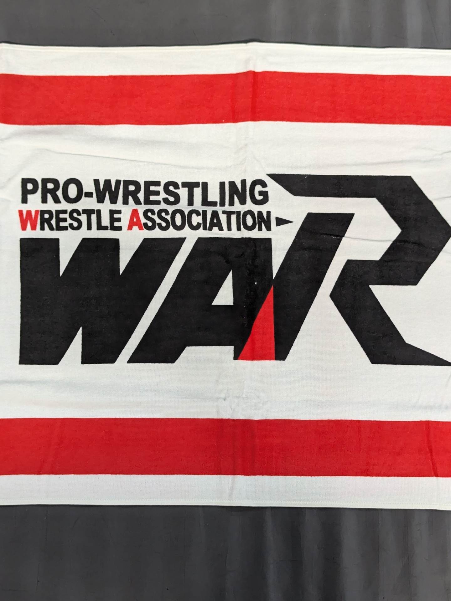 WAR バスタオル①